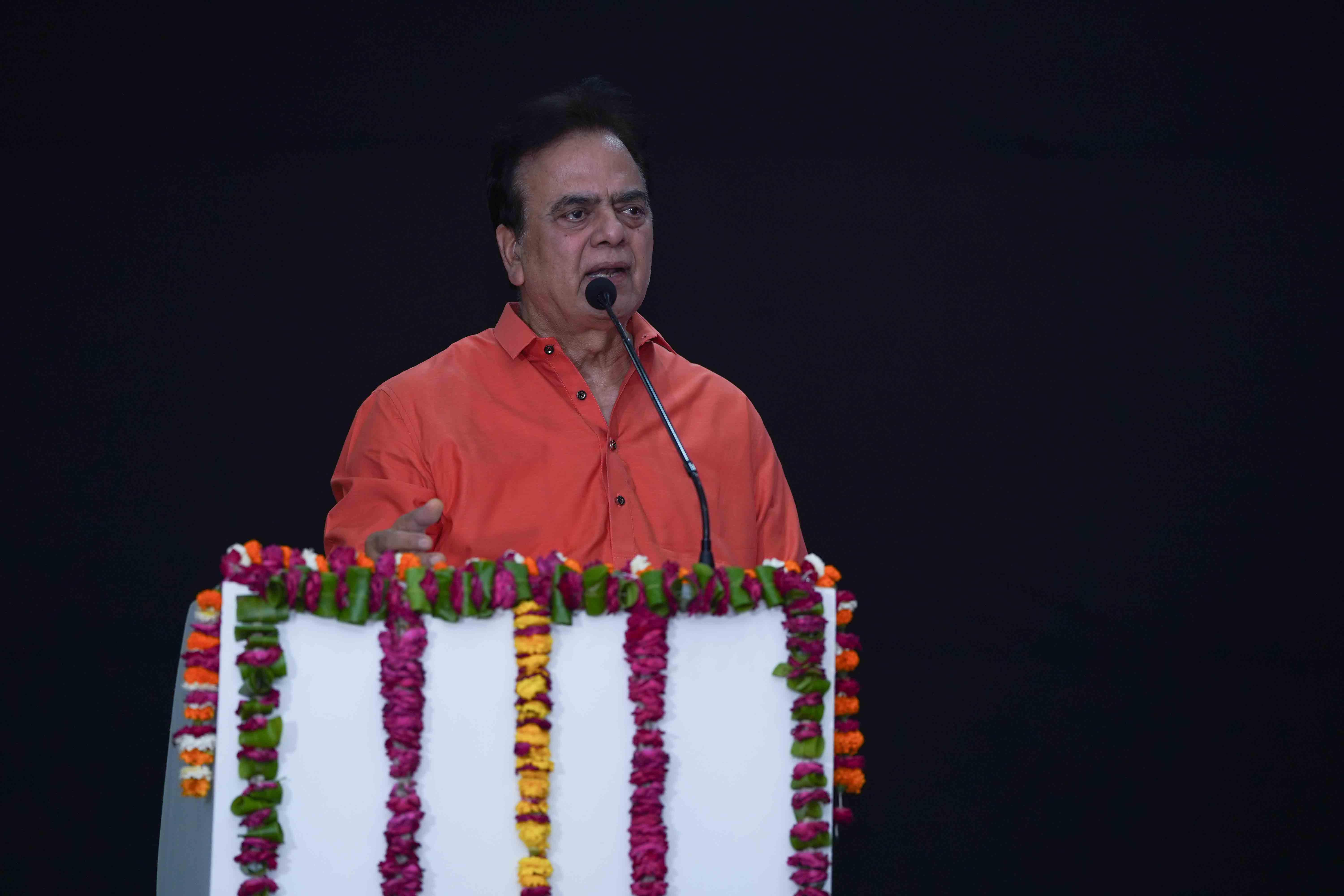 Mr J C Chaudhry Giving Speech